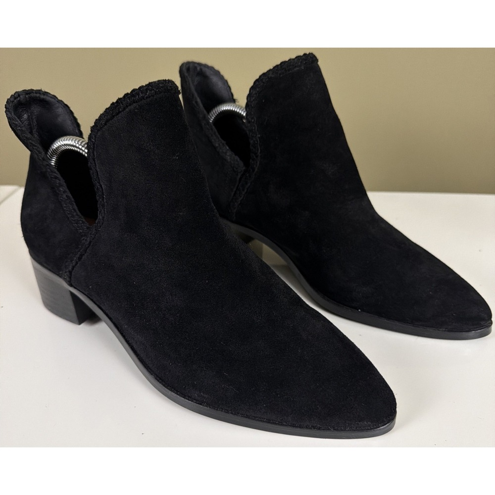 Lucky Brand Terisha Black Suede Ankle Booties Side V Cut Out Size 9.5 M